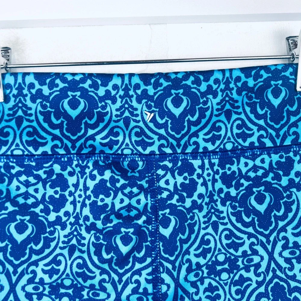 Old Navy Active Girls Blue Patterned Leggings with Criss Cross Detail Size M (8)